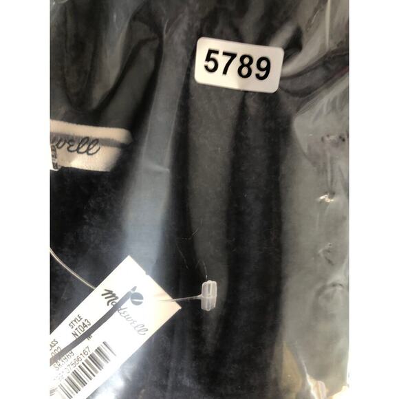 Madewell Boucle Sweater Vest Wool Blend Sleeveless V-Neck Navy Blue NWT Medium - Picture 7 of 7